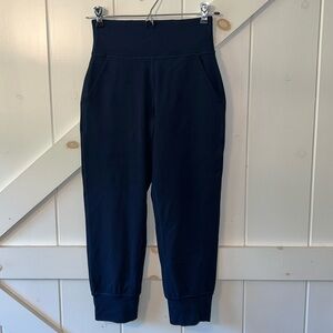 Lululemon Align High-Rise Cropped Jogger - Size 4